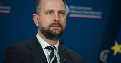 Szef MON: od wielu tygodni pracujemy nad nowym wzorem munduru polowego